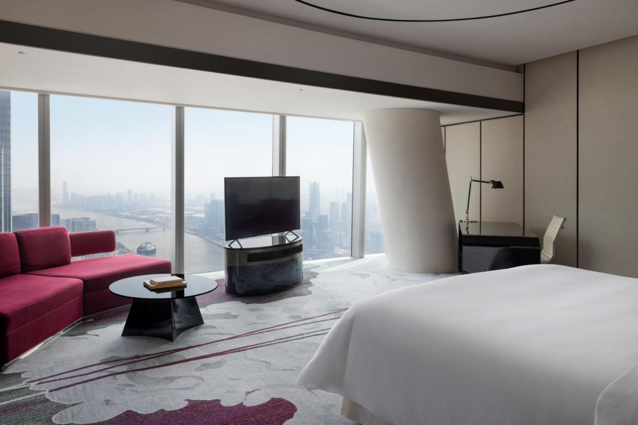 Deluxe King Room River View,1339365788:JPEG