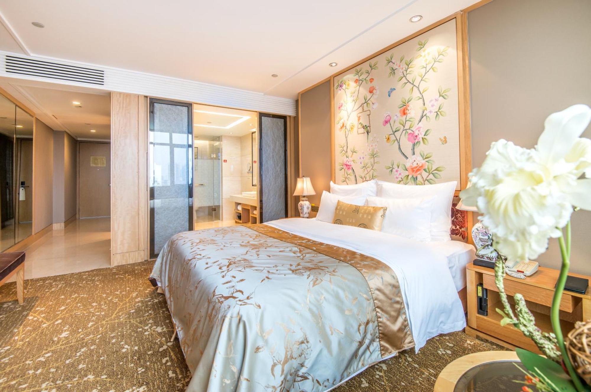 Double Room,1627236997:JPEG