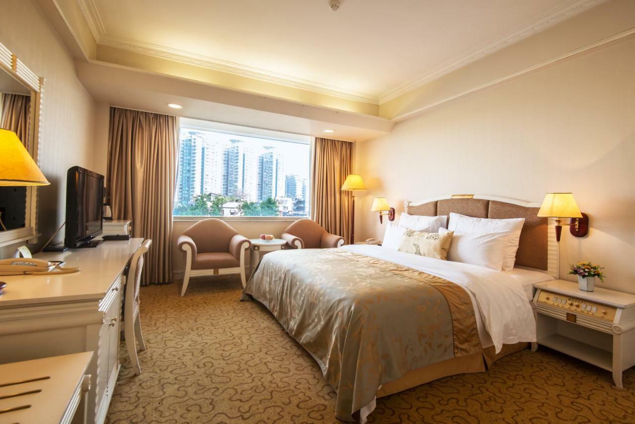Double Room,835585244:JPEG